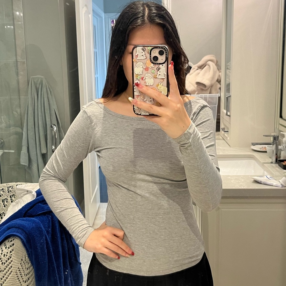 gray low back long sleeve